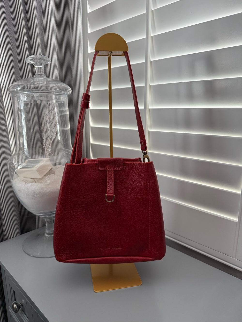 PORTLAND Leather Goods chili red firefly bucket bag - Picture 2 of 13